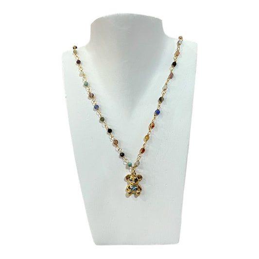 Collar engarzado con piedra y dije de oso