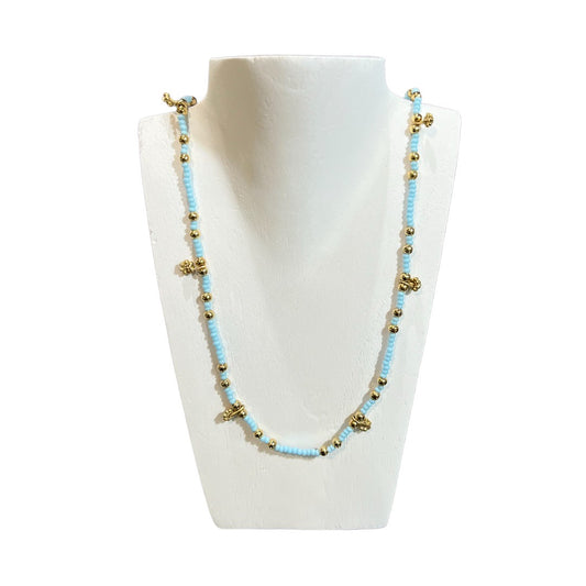 Collar con piedras de colores